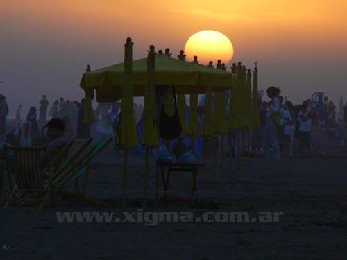 Balneario - Playa de Necochea.jpg